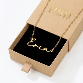 Necklace Erin Name Necklace HBD: In the box