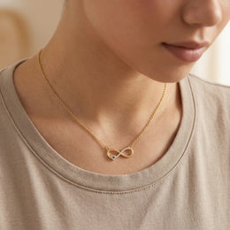 18ct Gold Infinity & Heart Necklace Available in Silver & 3 Chain Styles