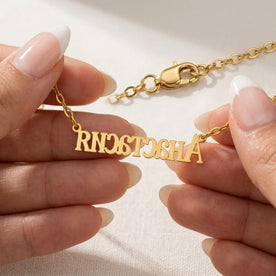 Russian Name Necklace — Clasp & Reverse Detail